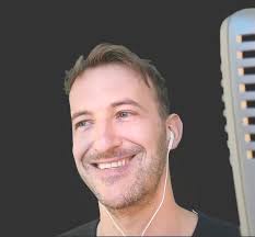 Nikolaus K
